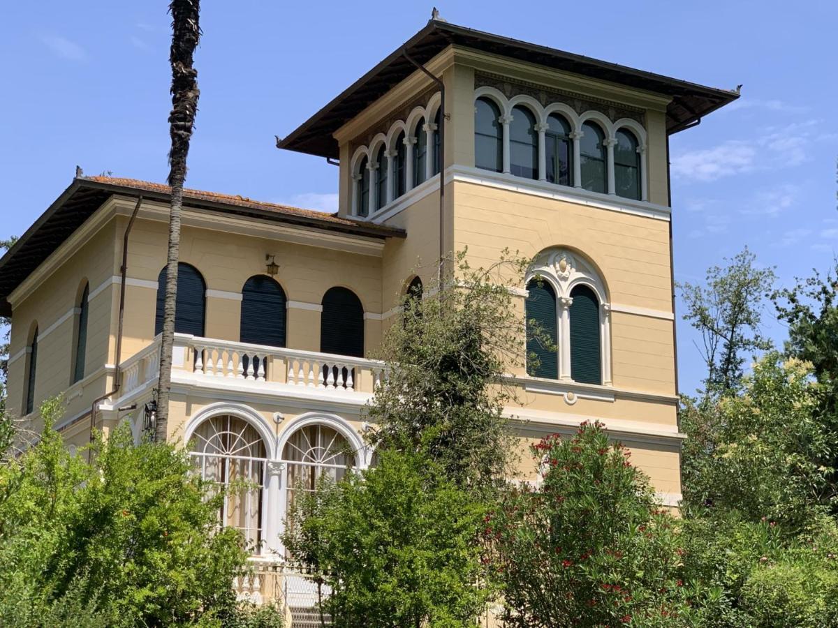 Villa Maria Luisa . Splendida Villa Liberty Lucca Bagian luar foto
