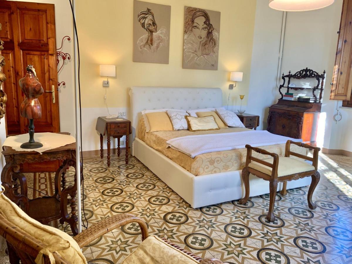 Villa Maria Luisa . Splendida Villa Liberty Lucca Bagian luar foto